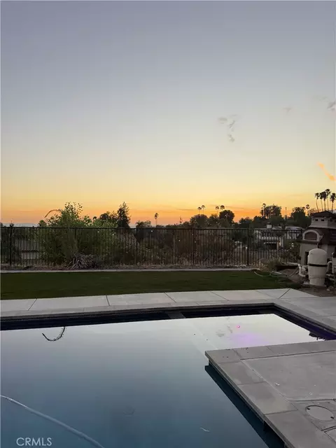 Exterior - 4935 Tuwa Ct, Riverside, CA 92507 photo 6 of 7