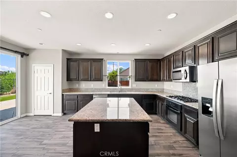Kitchen - 4935 Tuwa Ct, Riverside, CA 92507 photo 1 of 4