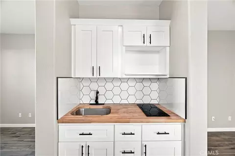 Kitchen - 4935 Tuwa Ct, Riverside, CA 92507 photo 4 of 4