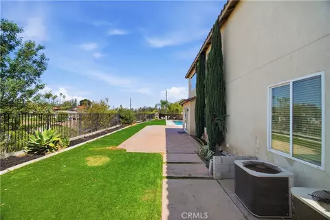 Exterior - 4935 Tuwa Ct, Riverside, CA 92507 photo 4 of 7