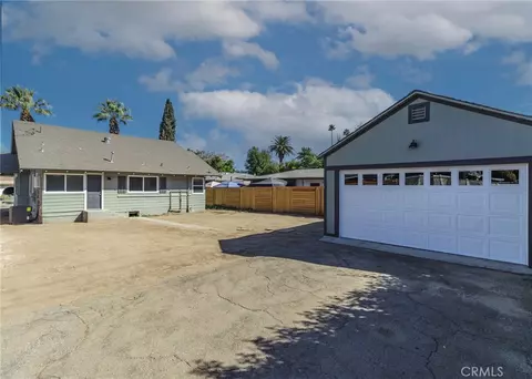 Exterior - 1974 Milton, Riverside, CA 92507 photo 1 of 6