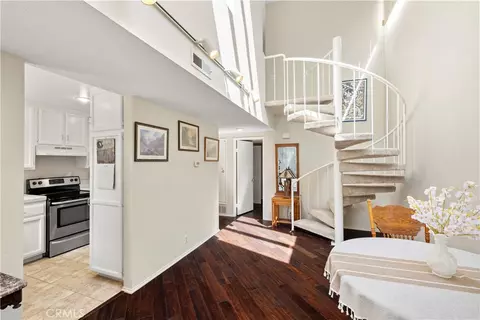 Entry Way - 5744 E Creekside #57, Orange, CA 92869 photo 2 of 2