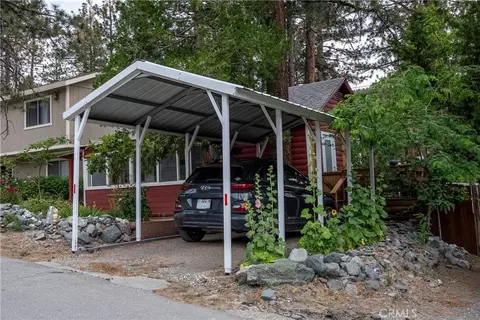 Exterior - 1842 Sparrow, Wrightwood, CA 92397 photo 2 of 11