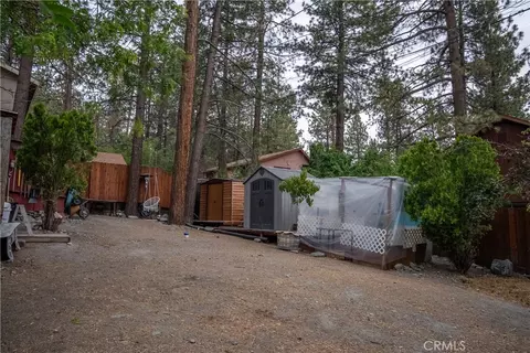 Exterior - 1842 Sparrow, Wrightwood, CA 92397 photo 6 of 11
