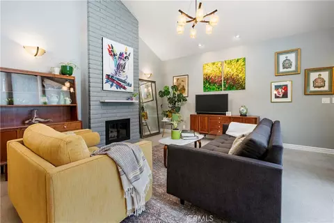 Living - 653 Park, Long Beach, CA 90814 photo 2 of 3