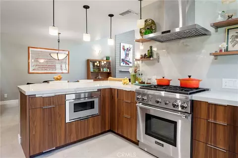 Kitchen - 653 Park, Long Beach, CA 90814 photo 1 of 4