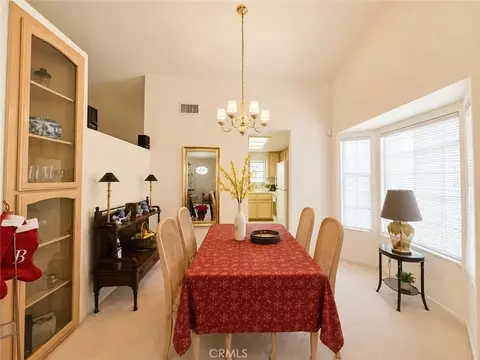 Dining - 57419 Redondo St, Yucca Valley, CA 92284 photo 1 of 2