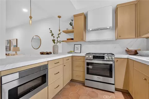 938 18th St #5, Santa Monica, CA 90403