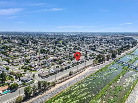 View/Area - 1517 E Riverview, Orange, CA 92865 photo 4 of 4