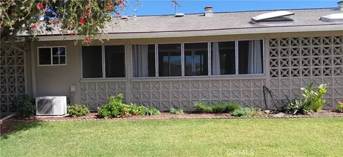 1420 Oakmont Rd M6 139k, Seal Beach, CA 90740