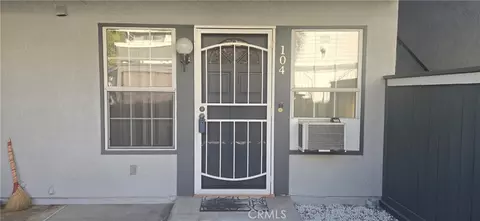 18292 Parkview Ln #104, Huntington Beach, CA 92648