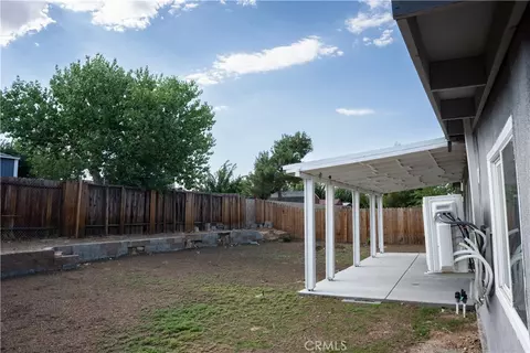 Exterior - 42809 Alexo Dr, Lancaster, CA 93536 photo 5 of 6