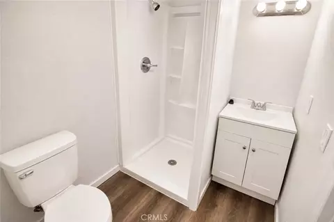 Bath - 42809 Alexo Dr, Lancaster, CA 93536 photo 3 of 3