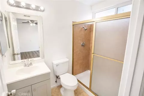 Bath - 42809 Alexo Dr, Lancaster, CA 93536 photo 1 of 3