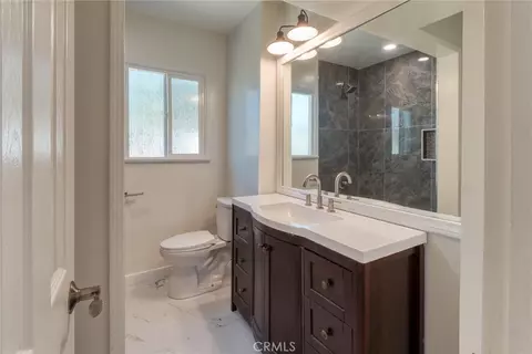 Bath - 8237 Arnett, Downey, CA 90241 photo 2 of 3
