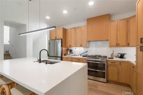 809 Brickyard Ln, Costa Mesa, CA 92627 photo 14