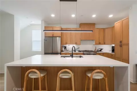 809 Brickyard Ln, Costa Mesa, CA 92627 photo 13