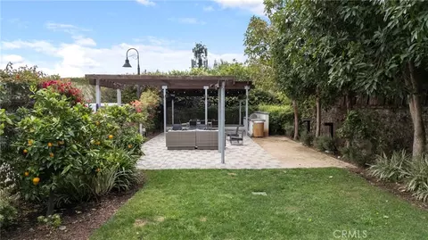809 Brickyard Ln, Costa Mesa, CA 92627 photo 35