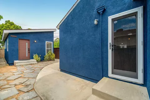 Exterior - 5451 E Daggett, Long Beach, CA 90815 photo 6 of 8