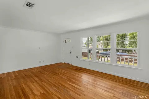 Living - 5451 E Daggett, Long Beach, CA 90815 photo 3 of 5