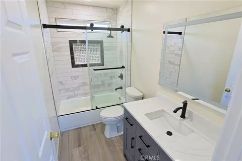 Bath - 10036 Arleta Ave, Arleta, CA 91331 photo 3 of 3