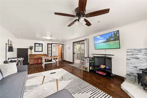 Living - 1541 Krause Ln, Lake Arrowhead, CA 92352 photo 4 of 4