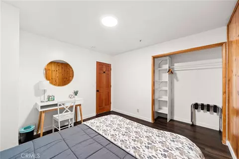 Bedroom - 1541 Krause Ln, Lake Arrowhead, CA 92352 photo 2 of 8