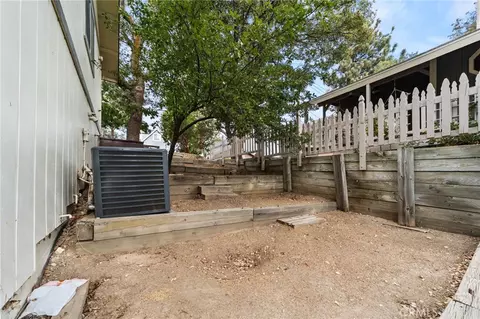 Exterior - 1541 Krause Ln, Lake Arrowhead, CA 92352 photo 11 of 11
