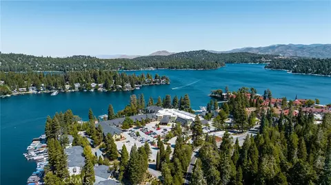 View/Area - 1541 Krause Ln, Lake Arrowhead, CA 92352 photo 2 of 2