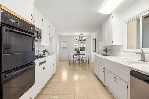 Kitchen - 2017 Sudene, Fullerton, CA 92831 photo 3 of 3
