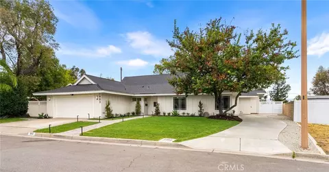 1903 E Bolingridge, Orange, CA 92865