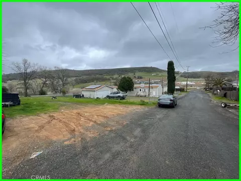 15940 Davis Ave, Clearlake, CA 95422 photo 4