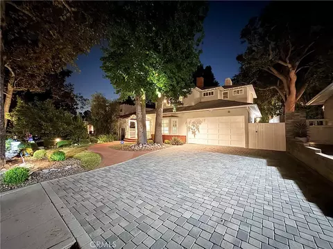 1422 La Loma, Pasadena, CA 91105