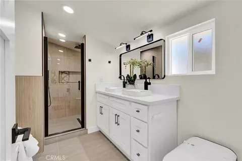 Bath - 13429 Bailey, Whittier, CA 90601 photo 1 of 9