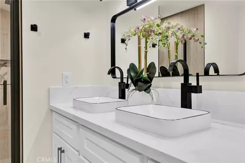 Bath - 13429 Bailey, Whittier, CA 90601 photo 6 of 9