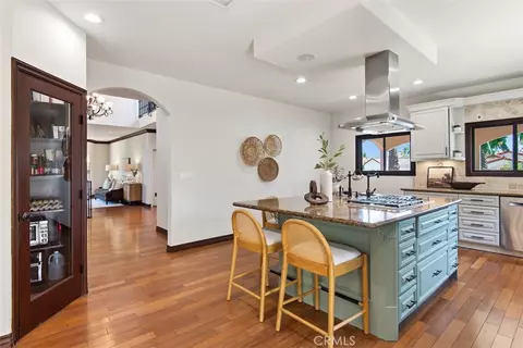 Kitchen - 4221 E Massachusetts St, Long Beach, CA 90814 photo 2 of 3