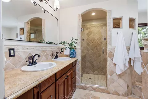 Bath - 4221 E Massachusetts St, Long Beach, CA 90814 photo 1 of 6