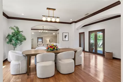 Dining - 4221 E Massachusetts St, Long Beach, CA 90814 photo 1 of 3