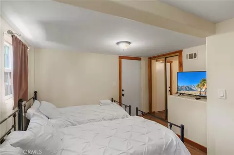 Bedroom - 29251 Lake Brk, Cedar Glen, CA 92321 photo 3 of 4