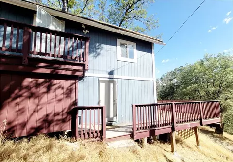 Exterior - 29251 Lake Brk, Cedar Glen, CA 92321 photo 4 of 8