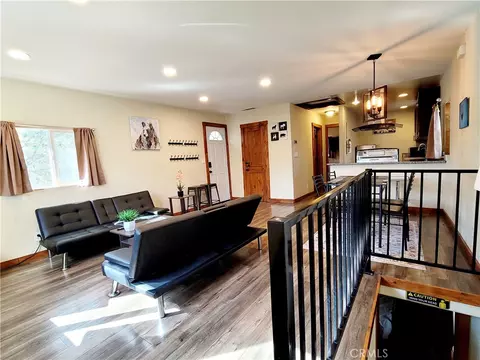 Living - 29251 Lake Brk, Cedar Glen, CA 92321 photo 3 of 3