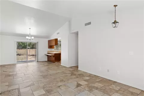 Living - 22917 Clover Spring Pl, Tehachapi, CA 93561 photo 3 of 4