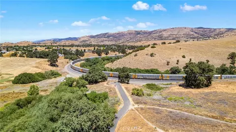 View/Area - 22917 Clover Spring Pl, Tehachapi, CA 93561 photo 11 of 11