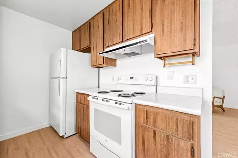 Kitchen - 53 Streamwood, Irvine, CA 92620 photo 3 of 4
