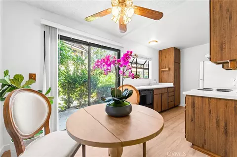 Dining - 53 Streamwood, Irvine, CA 92620 photo 2 of 3