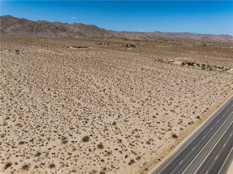 29 Palms, Joshua Tree, CA 92252 photo 8