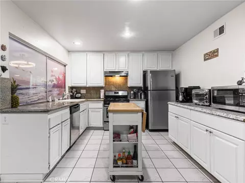 Kitchen - 2216 Sequoia, Simi Valley, CA 93063 photo 1 of 3