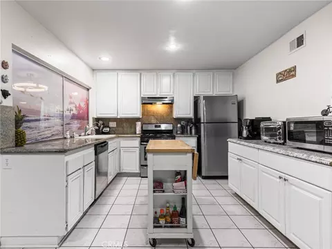 Kitchen - 2216 Sequoia, Simi Valley, CA 93063 photo 1 of 4