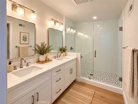 Bath - 12 Springwater, Irvine, CA 92604 photo 1 of 4