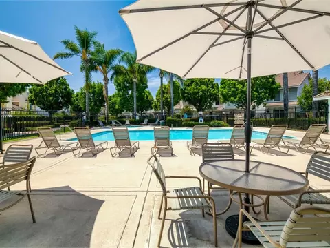 Exterior - 2720 E Walnut #18, Orange, CA 92867 photo 12 of 13